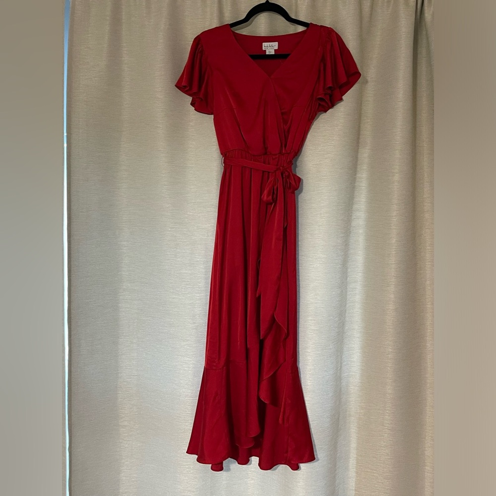 Elegant Red Maxi Dress